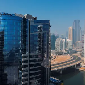 ***** מלון Radisson Blu Hotel, Canal View איחוד האמירויות הערביות