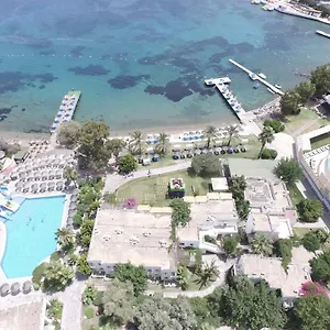 Resort Rexene ****